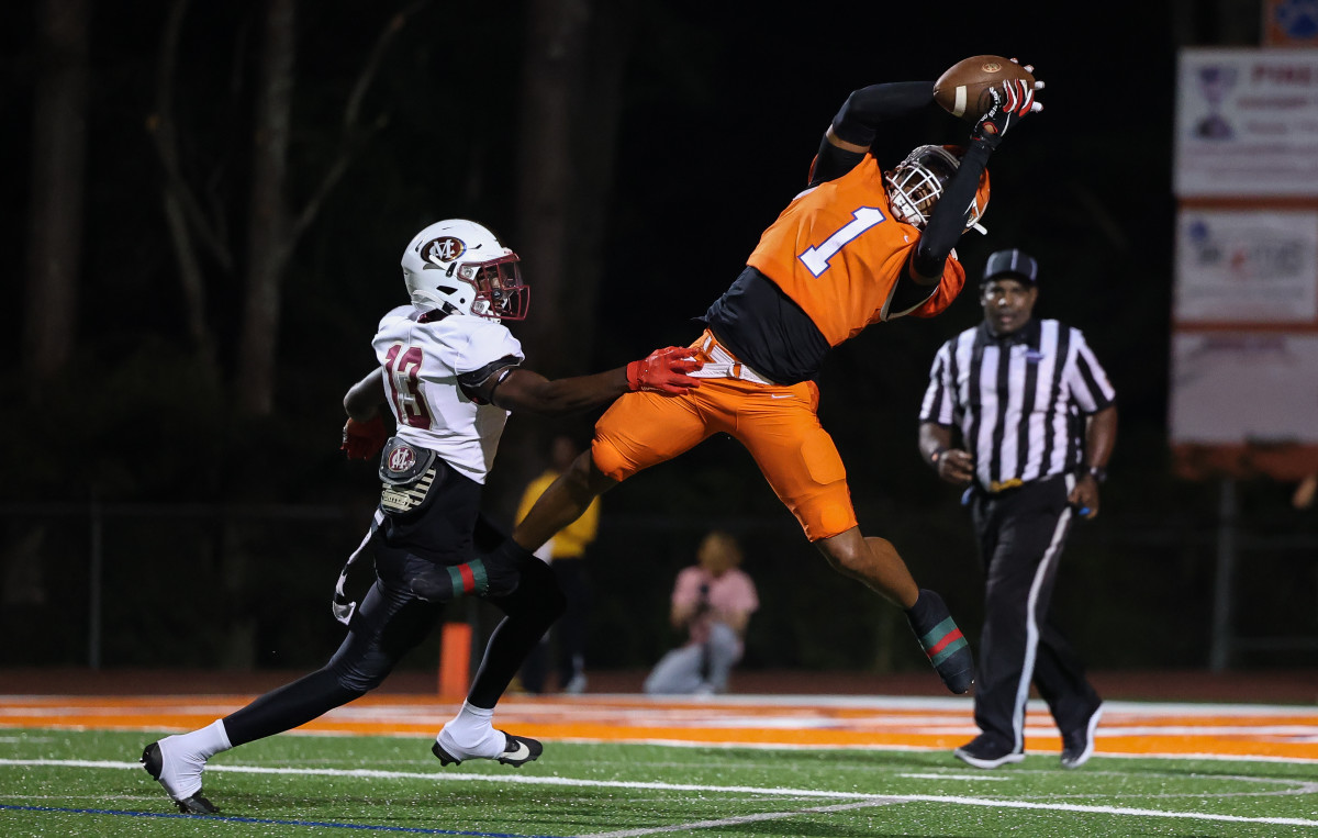 Jalyn Crawford interception